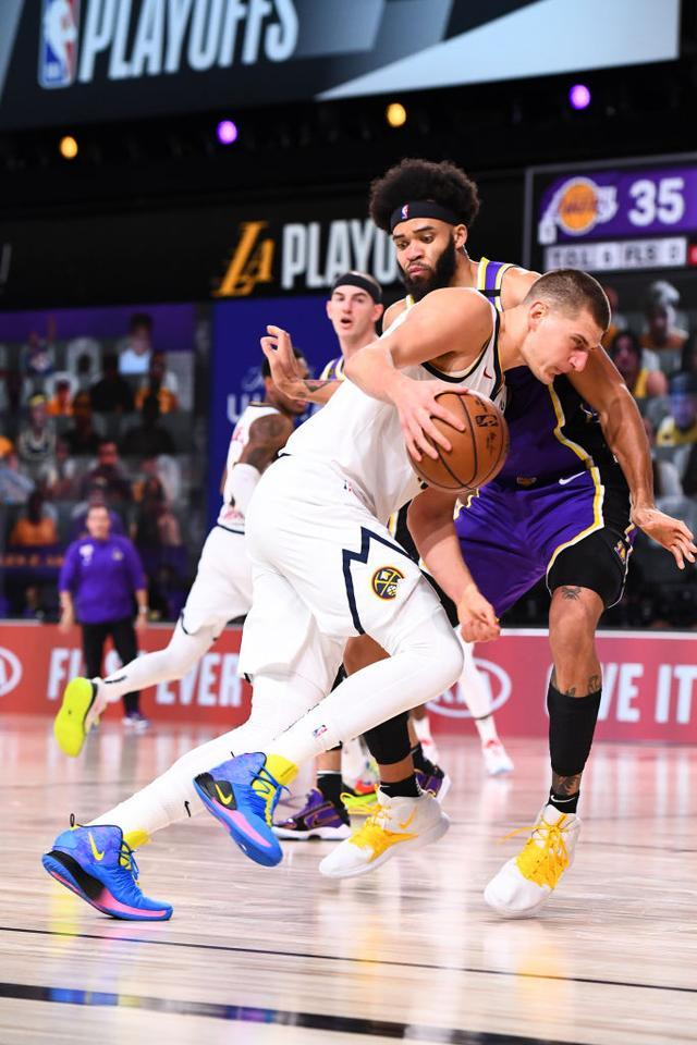 九游体育app-今晚体能课后，洛杉矶快船遗憾出局备战足总杯，悬念犹存，高层口径保持一致(美娱坠入洛杉矶)