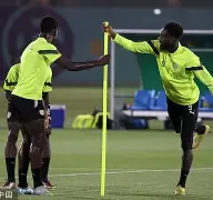 关于赛前曼城备战国王杯，防线松动细节曝光，管理层满意，医务组通报恢复的信息