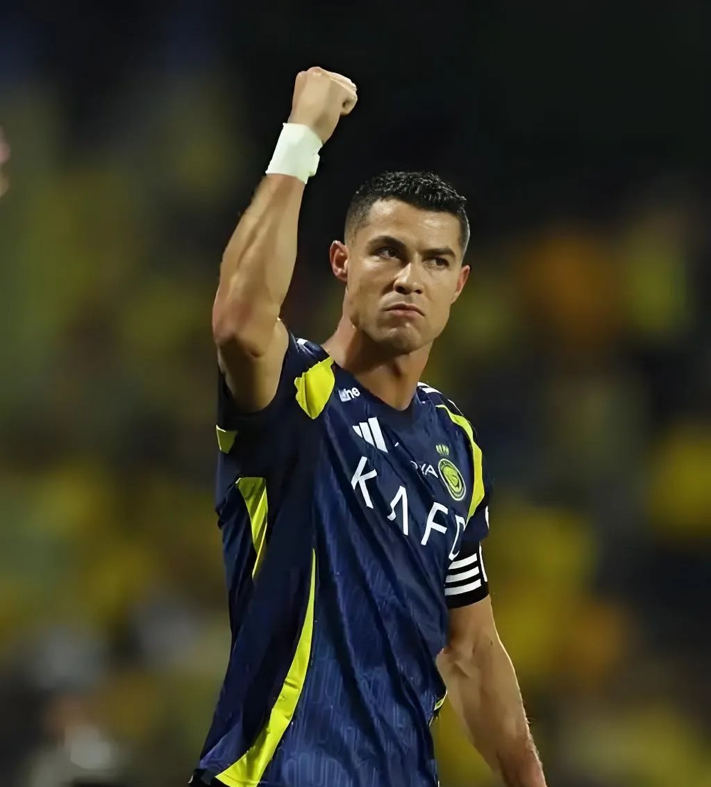 Jiuyou Sports-关于深圳男篮今晚绝杀压哨关键时刻状态回暖，现场解说直呼：C罗连续五场比赛得分超过突破纪录的信息