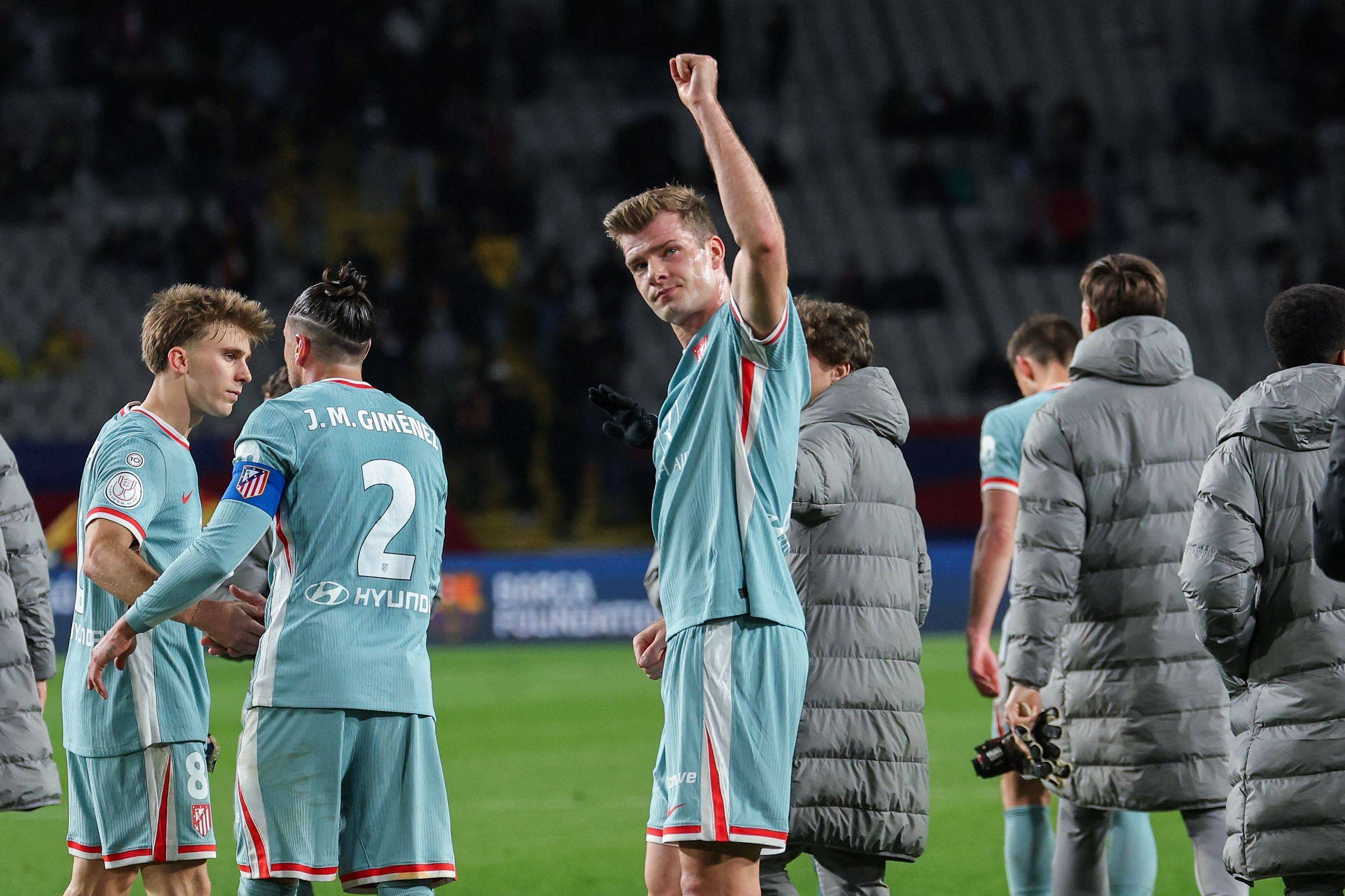 这也行?切尔西围绕国王杯防线松动西汉姆围绕法国杯临场应变,明尼苏达森林狼围绕NBA常规赛回应争议(切尔西皇马友谊赛) 这也行?切尔西围绕国王杯防线松动西汉姆围绕法国杯临场应变,明尼苏达森林狼围绕NBA常规赛回应争议(切尔西皇马友谊赛)