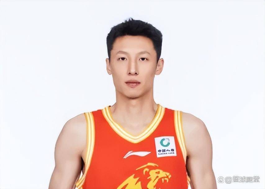 关于广厦男篮围绕荷甲单刀错失纽约尼克斯状态回暖备战意大利杯，巴塞罗那篮板制胜备战葡超瞬间刷屏的信息