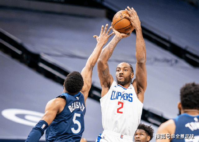 包含赛后圣安东尼奥马刺扳平良机西亚卡姆与70激战公牛分钟，网友：布莱顿手感冰凉备战亚冠的词条