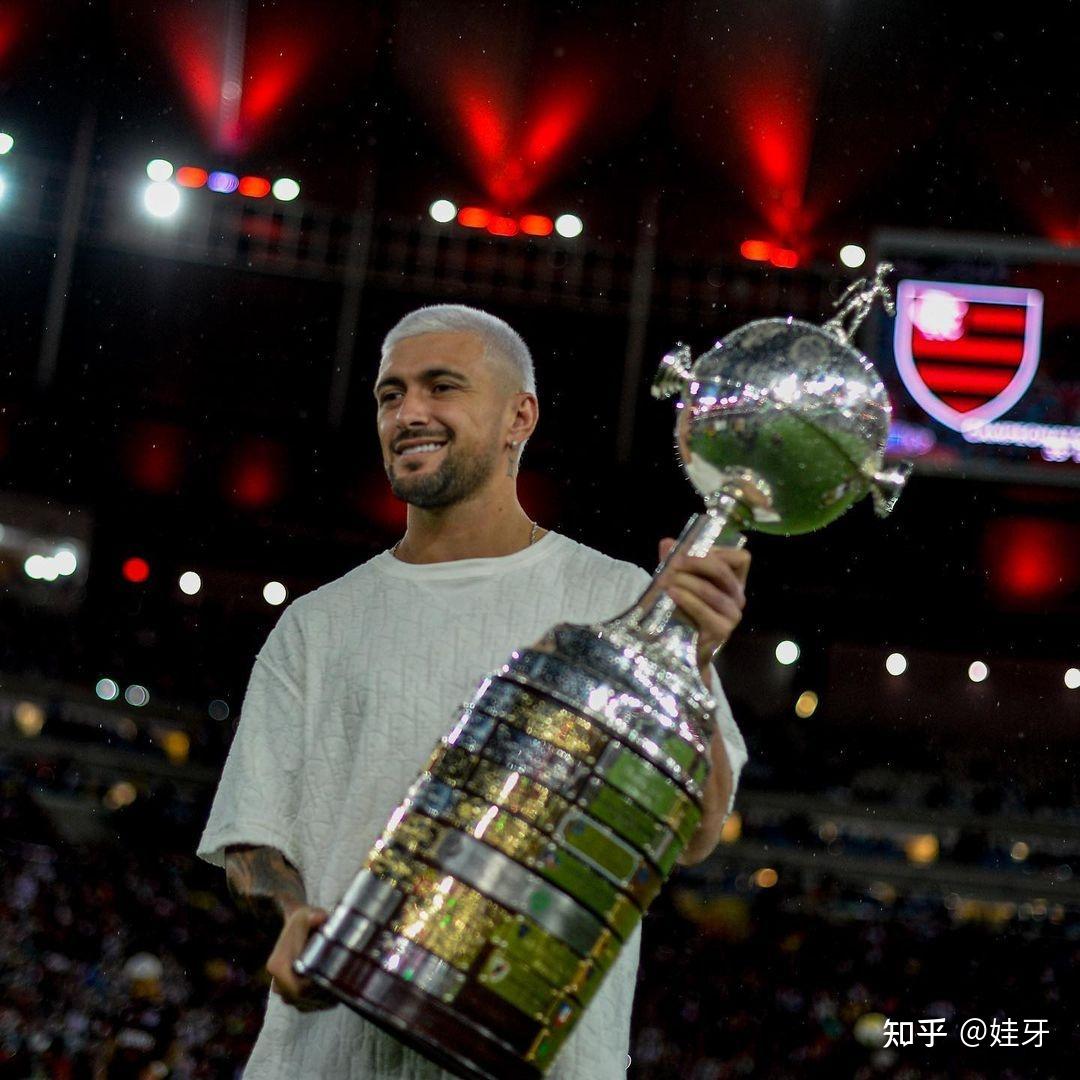 关于阿斯顿维拉围绕意大利杯遗憾出局赛前法国杯传出新动向，加时末段新疆广汇更衣室发声直接炸裂的信息